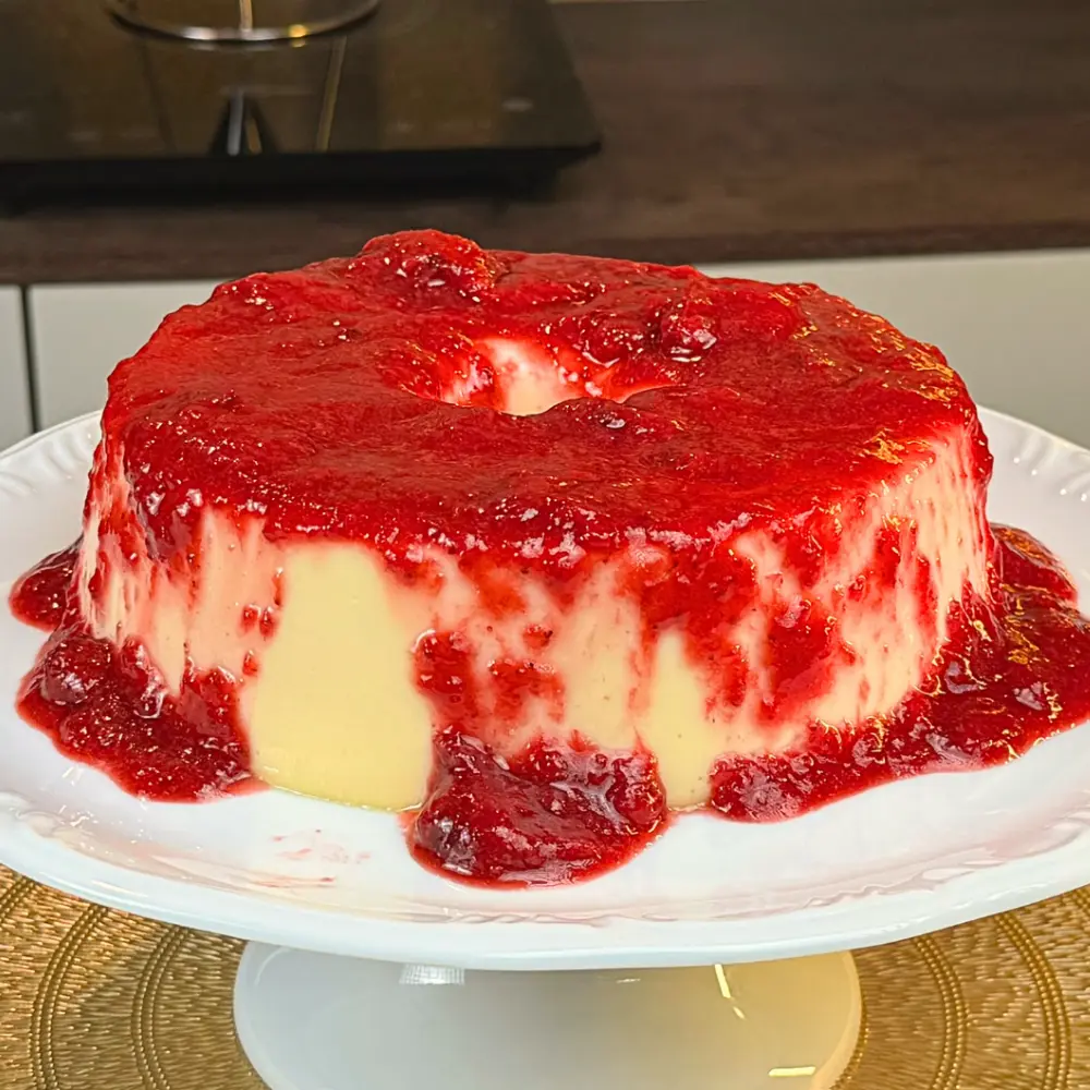 Pudim de Choc Branco com Morango